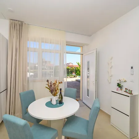 Apartmani Boras Metković Esterno foto